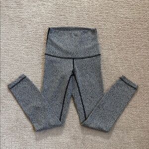 Lululemon Wunder Under Leggings